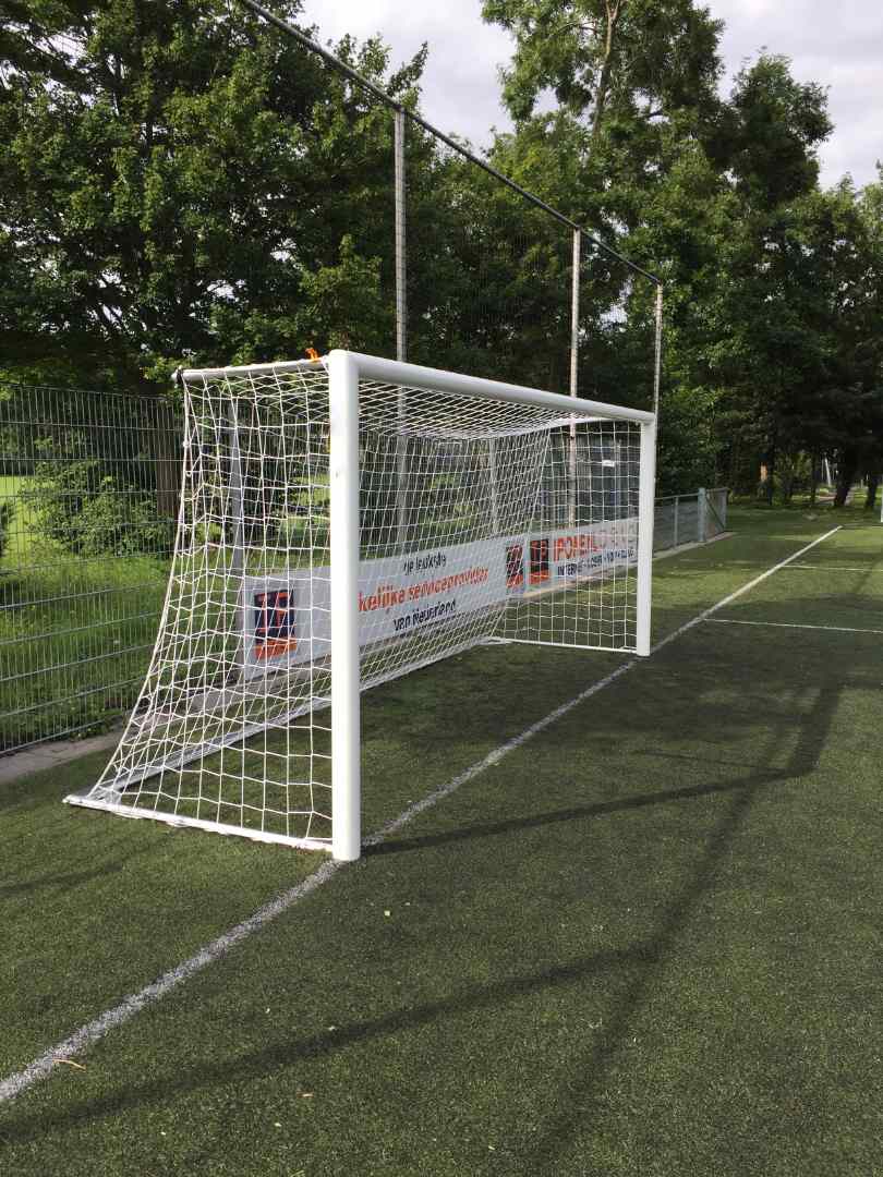 Youth goal (2)