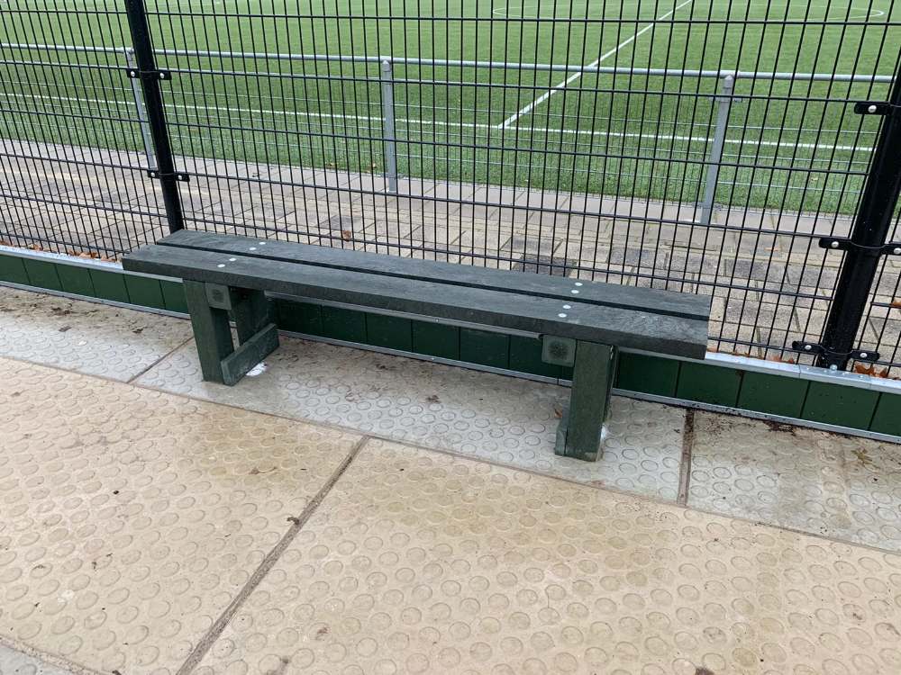 bench without backrest