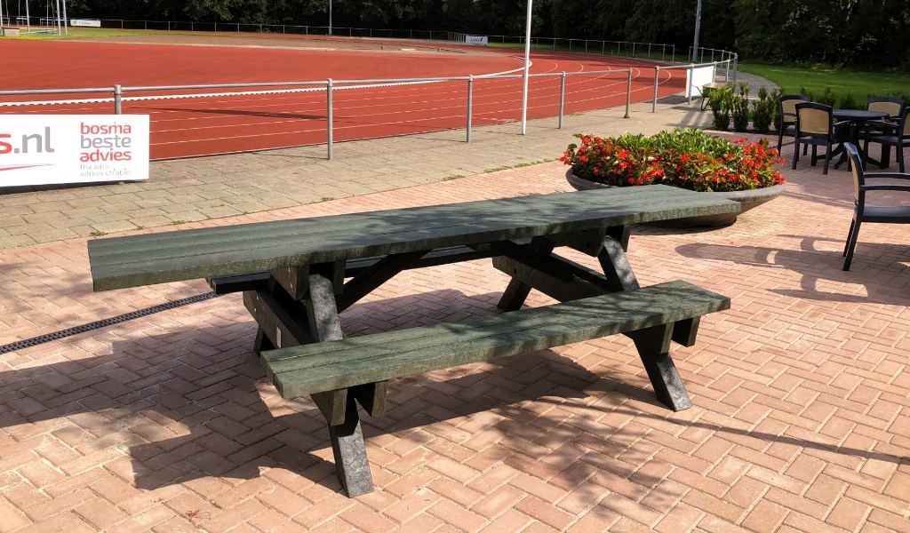 GreenMatter rolstoelvriendelijke picknicktafel