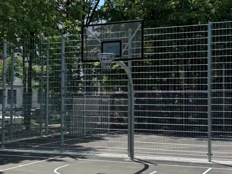 Streetballpaal-‘unbreakable-round-1-staander.jpg