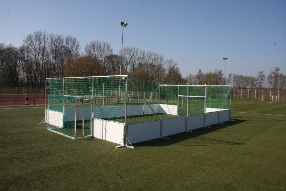 boarding soccercourt voetbalplein